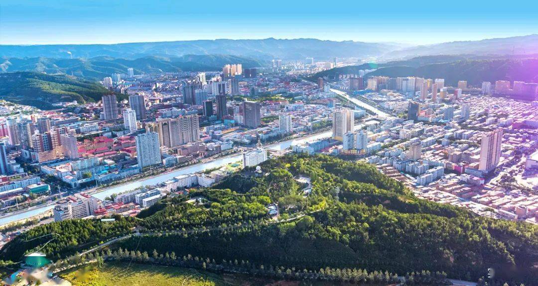 吕梁文学概览，吕梁文学发展历程与特色